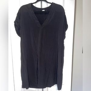 GAP Rayon Shift Dress with Pockets!